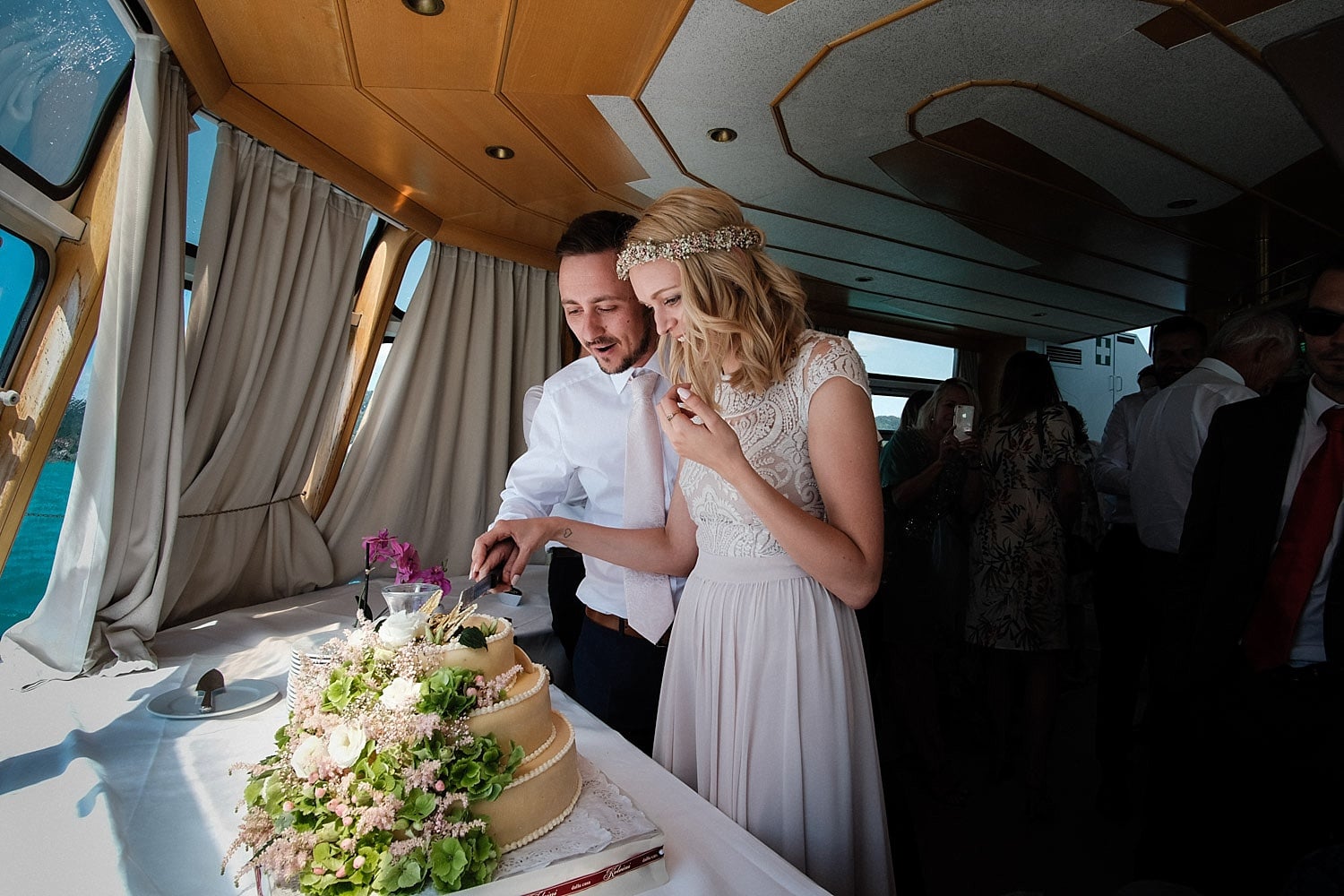 tortenanschnitt am boot